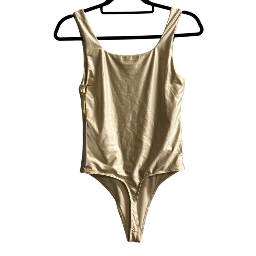 House Of‎ Harlow Bodysuit Tan Marbled Satin Square Neck Size XS Layer Neutral